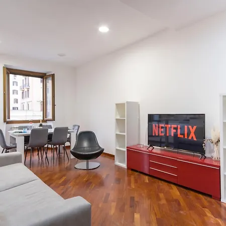 Elegantis San Giovanni - Easily Get To The Historic Center, Metro, Tram And Bus Are Nearby *