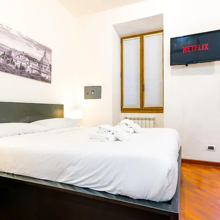 Elegantis San Giovanni - Easily Get To The Historic Center, Metro, Tram And Bus Are Nearby